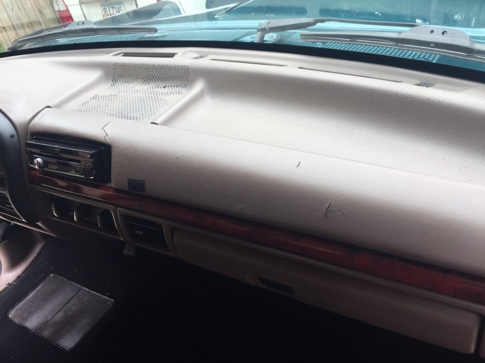 1996 Ford Bronco Cracked Dash