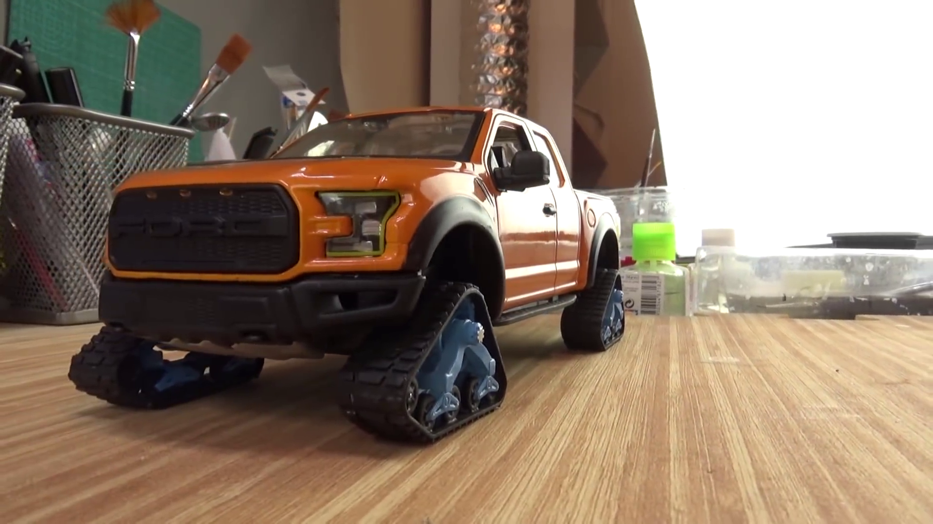 Toy Raptor Becomes Highly Detailed Art, Thanks to YouTuber