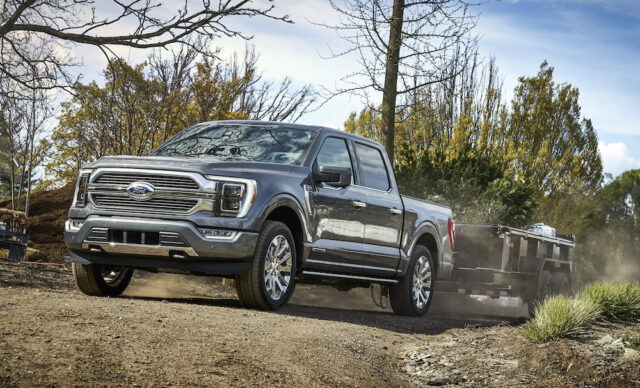 New technologies will now be available for the 2021 Ford F-150 including class-exclusive Onboard Scales and Smart Hitch as well as continuously controlled damping, each engineered to help customers who tow and haul load their trucks up for the work they’re designed to do while also adding on-road confidence.