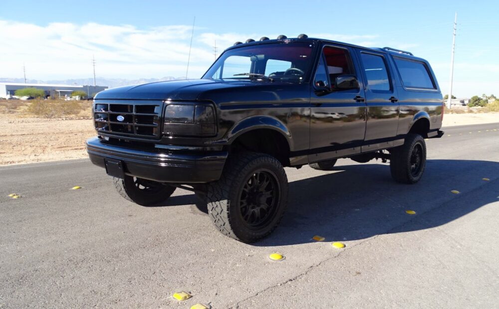 1992 Ford Bronco/Ford F-350 (Gateway & All Collector Cars)