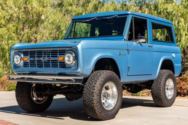 This Coyote-Powered Bronco is LAL Customs’ Restomod Masterpiece