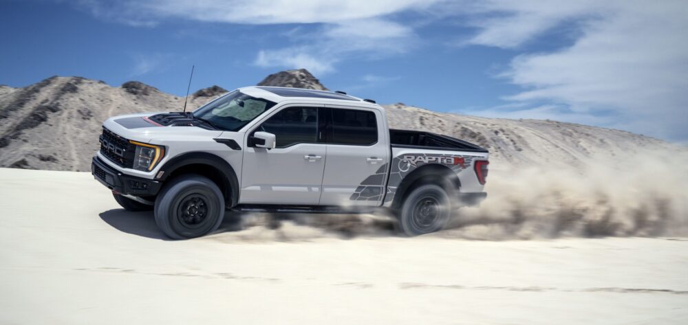 2023 Ford F-150 Raptor R, Pickup Review