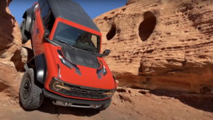 Ford Bronco Raptor Off-Road Rock Crawling