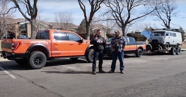 Ford F-150 Raptor R vs Ford Ranger Towing Fuel Economy Test